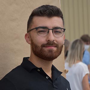 Sam Hussein